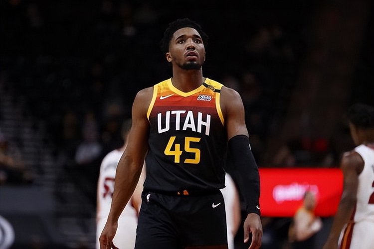 客队完成致 客队完成致